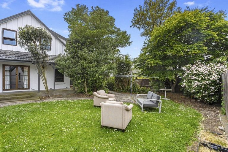 Photo of property in 5 Siska Place, Upper Riccarton, Christchurch, 8041