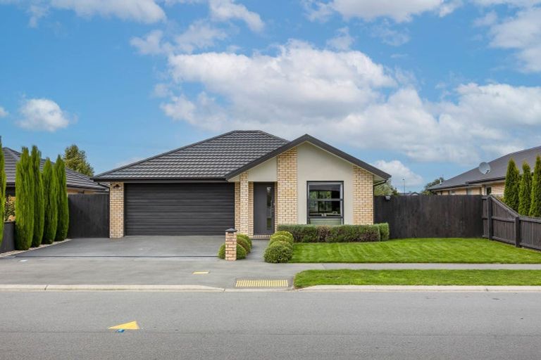 Photo of property in 62 Shadbolt Lane, Rolleston, 7614