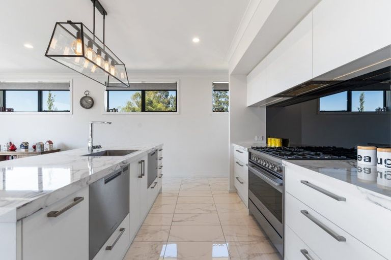 Photo of property in 5 Anscombe Close, Mosgiel, 9024