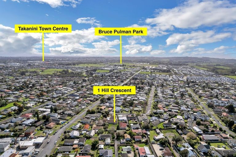 Photo of property in 1 Hill Crescent, Papakura, 2110