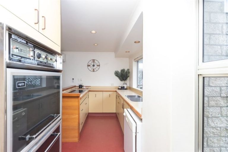 Photo of property in 15b Taylor Terrace, St Andrews, Hamilton, 3200