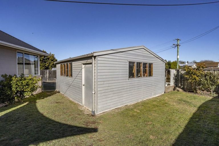 Photo of property in 3 Awatea Road, Hornby, Christchurch, 8042