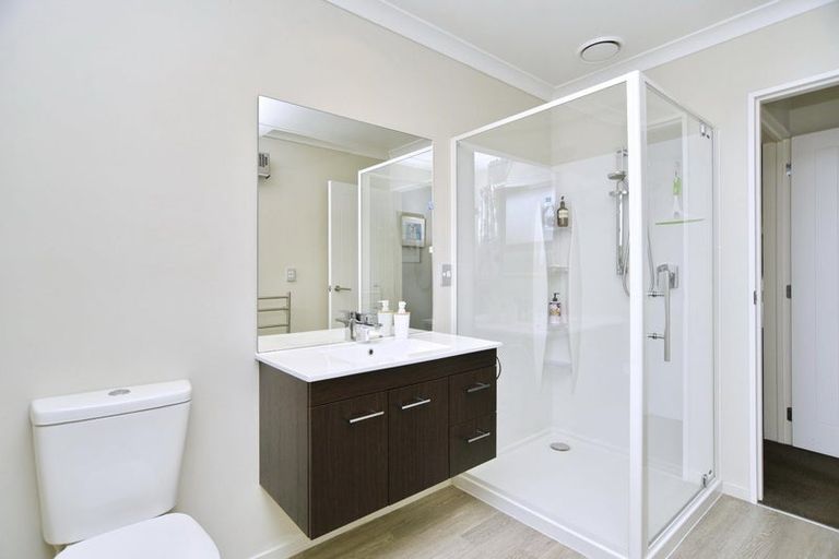 Photo of property in 6 Brockelbank Drive, Kaiapoi, 7630