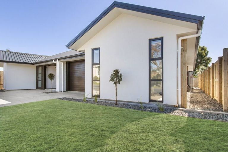 Photo of property in 4/178 Totara Drive, Pukete, Hamilton, 3200