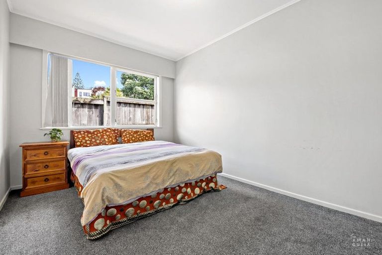 Photo of property in 51 Stottholm Road, Titirangi, Auckland, 0604