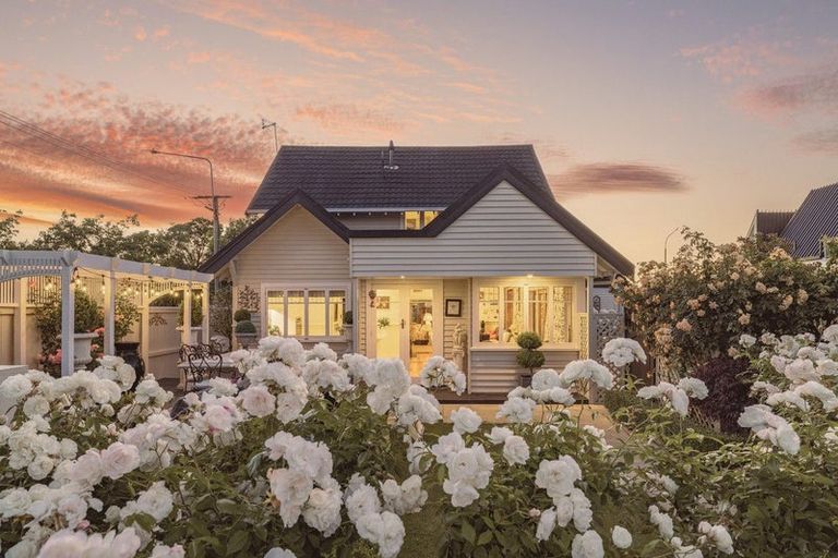 Photo of property in 392 Papanui Road, Strowan, Christchurch, 8052