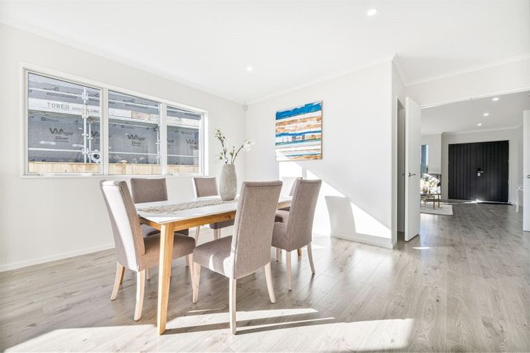 Photo of property in 50 Elevation Street, Flat Bush, Auckland, 2019