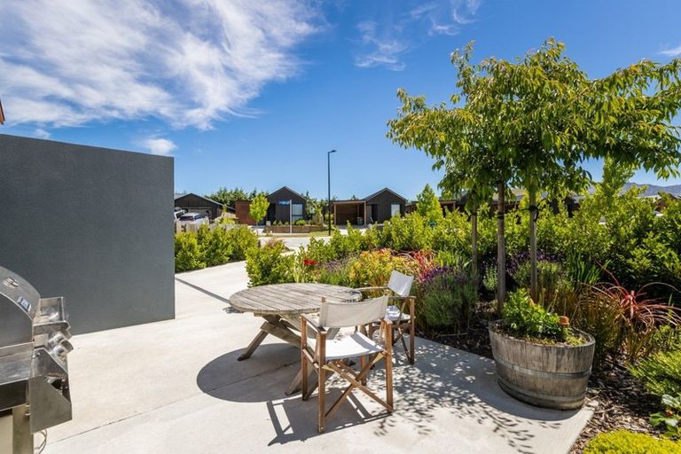 Photo of property in 5 Lauder Street, Lake Hayes, Queenstown, 9304