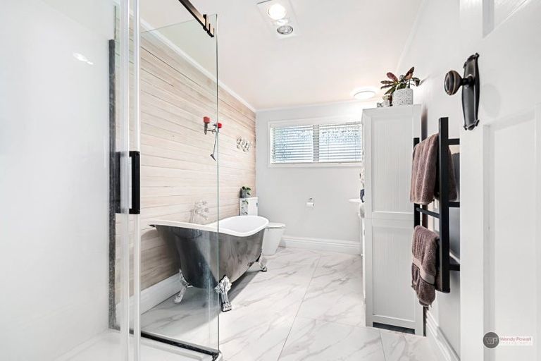 Photo of property in 113 Cuba Street, Petone, Lower Hutt, 5012