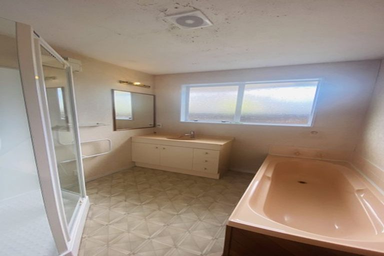 Photo of property in 3 Autumn Place, Mairehau, Christchurch, 8052