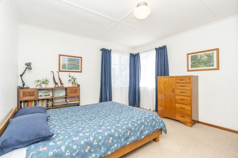 Photo of property in 4 Denz Street, Maeroa, Hamilton, 3200