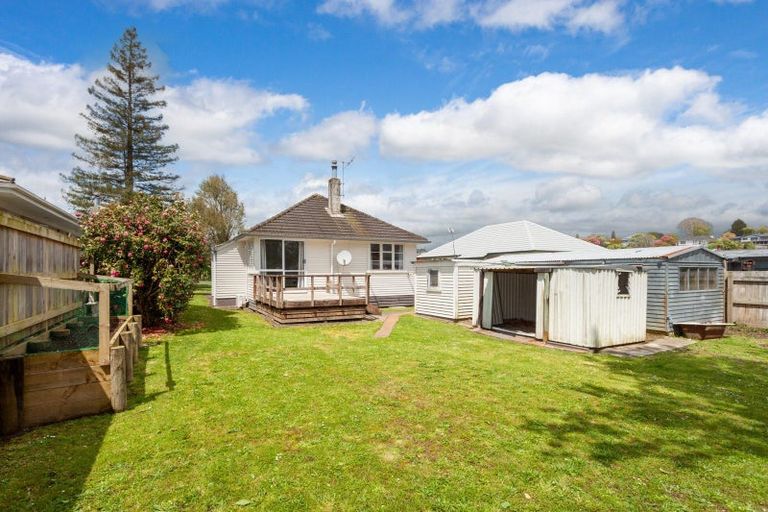 Photo of property in 24 Station Street, Tirau, 3410