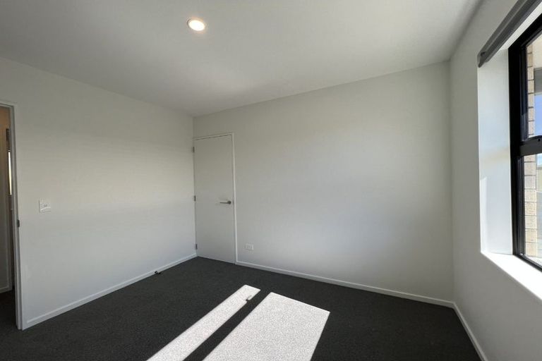 Photo of property in 62 Crossley Avenue, Woodend, 7610