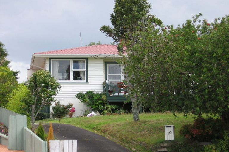 Photo of property in 10 Bannister Place, New Windsor, Auckland, 0600
