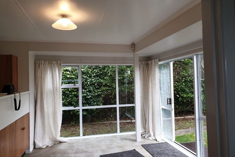 Photo of property in 118 Ironside Road, Johnsonville, Wellington, 6037