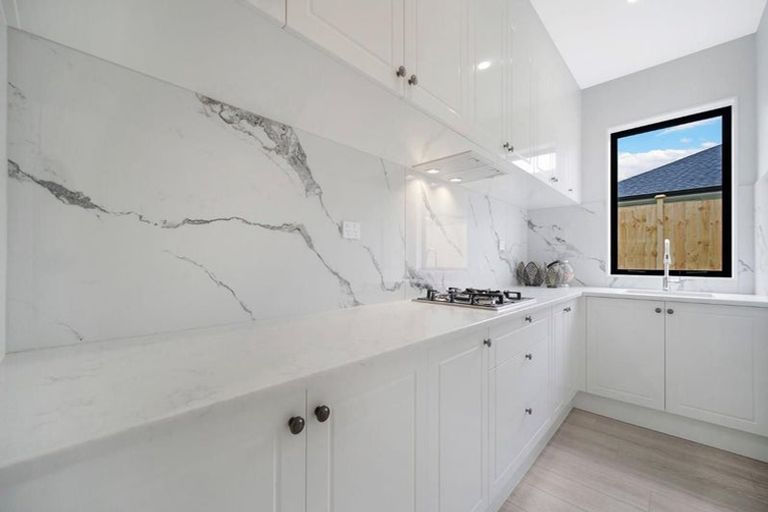 Photo of property in 1 Kate Duncan Drive, Swanson, Auckland, 0614