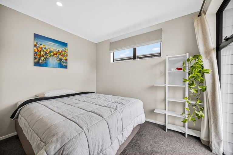 Photo of property in 87 Whenuapai Drive, Whenuapai, Auckland, 0618