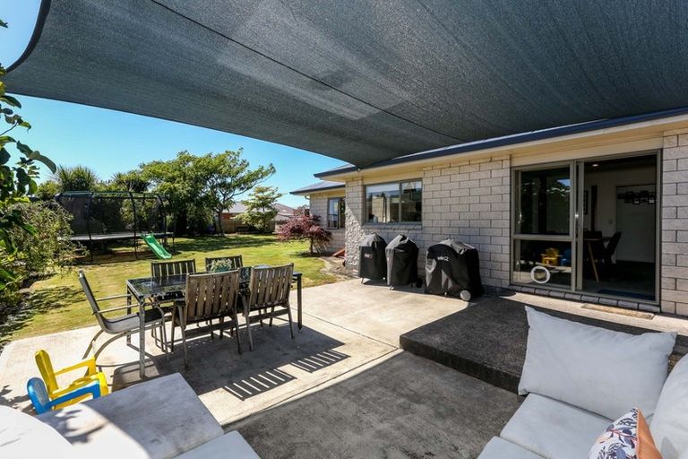 Photo of property in 5 Rimu Street, Inglewood, 4330