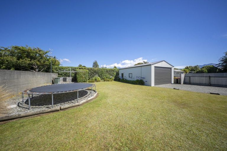 Photo of property in 25 Howden Street, Te Anau, 9600