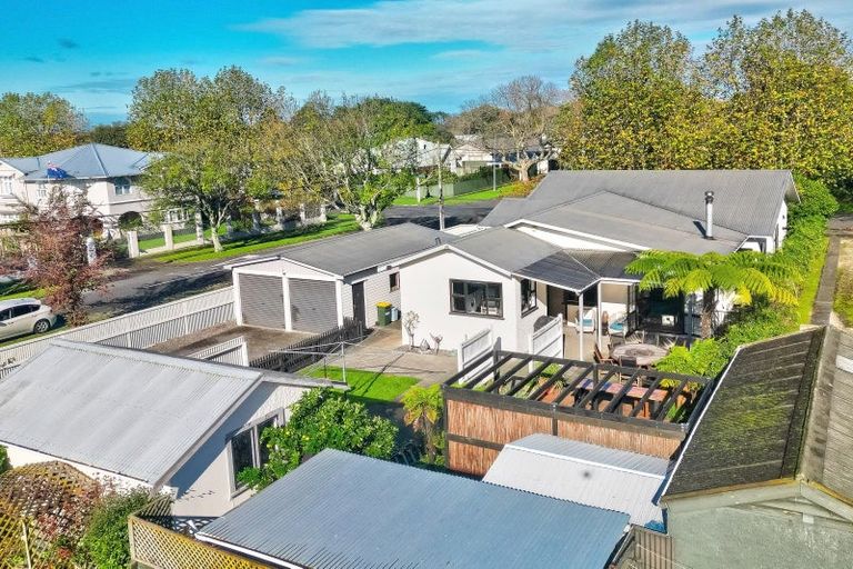 Photo of property in 6 Parkes Avenue, Saint Johns Hill, Whanganui, 4501