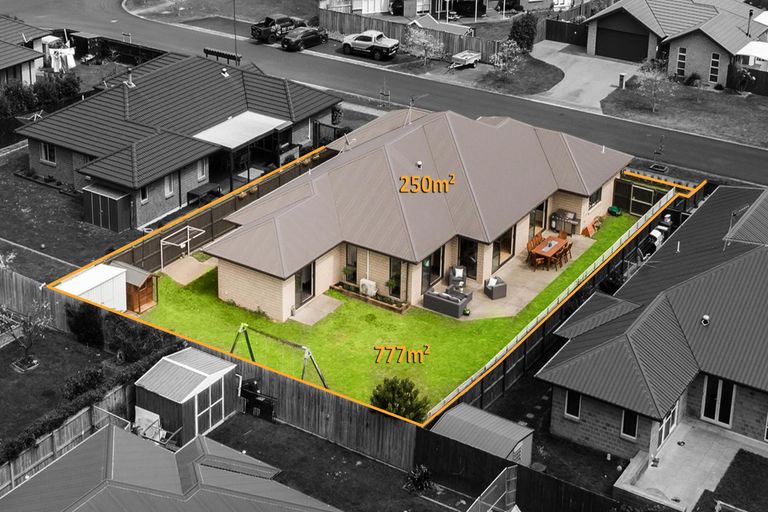 Photo of property in 6 Vivien Place, Patumahoe, Pukekohe, 2679