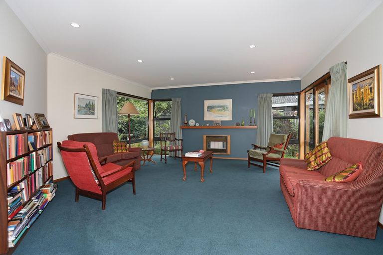 Photo of property in 41 Ihaka Street, Hokowhitu, Palmerston North, 4410