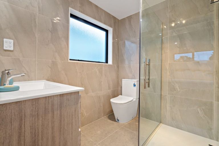 Photo of property in 4/32 Alfriston Road, Manurewa East, Auckland, 2102