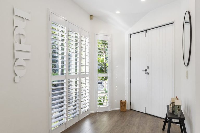 Photo of property in 116a Pah Road, Cockle Bay, Auckland, 2014