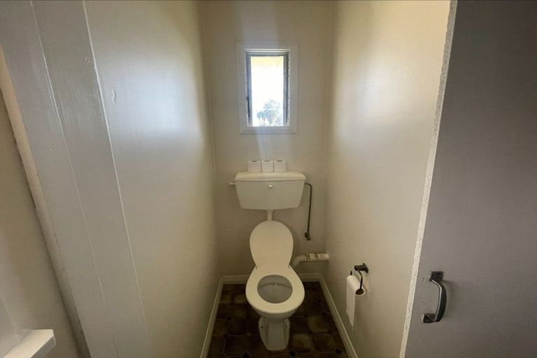 Photo of property in 37 Caffray Avenue, Aramoho, Whanganui, 4500