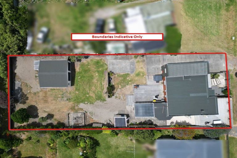 Photo of property in 35 Nash Parade, Foxton Beach, Foxton, 4815