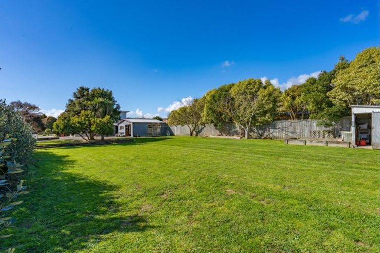 Photo of property in 31 Te Manuao Road, Otaki, 5512