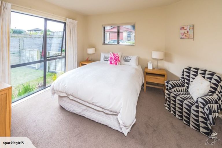 Photo of property in 6-10 Saint Johns Close, Feilding, 4702