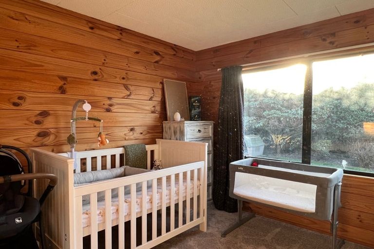 Photo of property in 2/98 Springs Road, Hornby, Christchurch, 8042