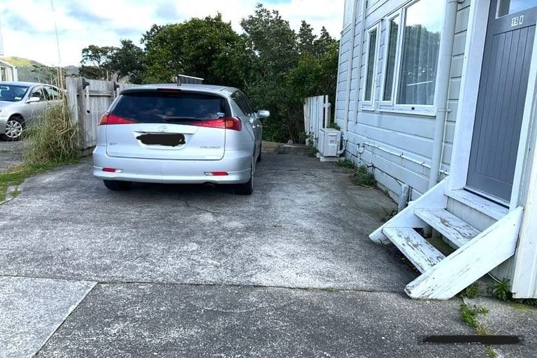 Photo of property in 15a Maple Grove, Kingston, Wellington, 6021