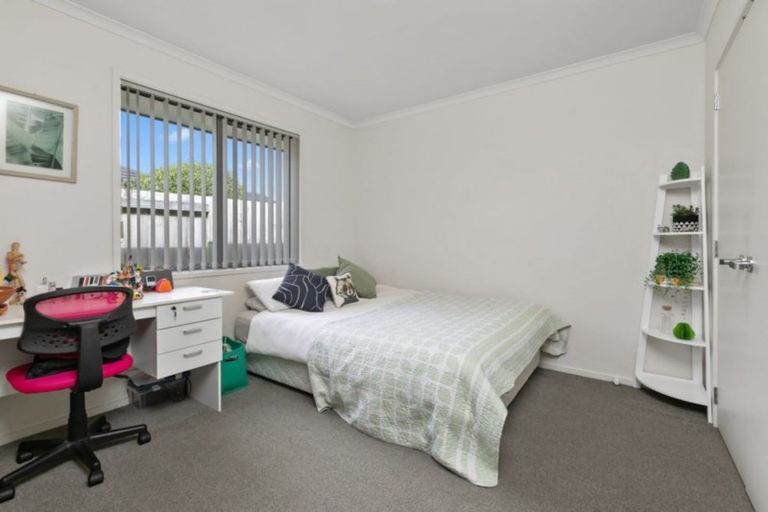 Photo of property in 141 Doncaster Drive, Papamoa Beach, Papamoa, 3118