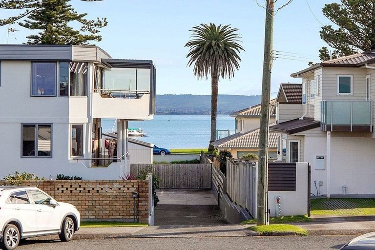 Photo of property in 23b Victoria Road, Mount Maunganui, 3116