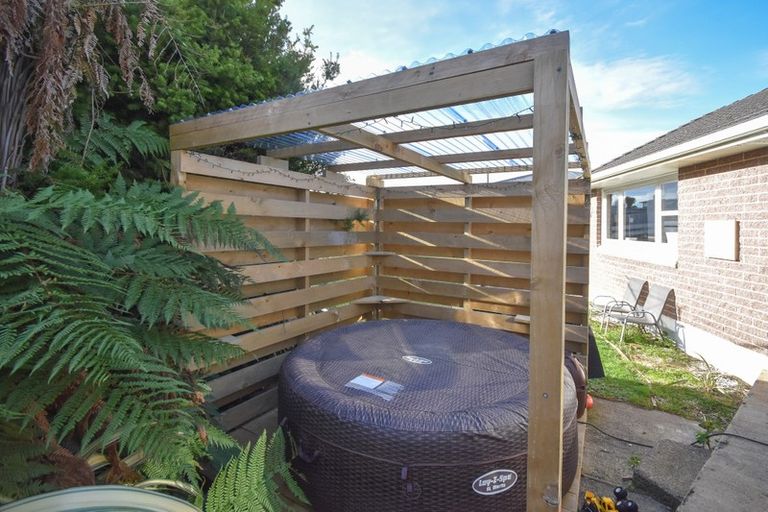 Photo of property in 2 Stephen Street, Halfway Bush, Dunedin, 9010