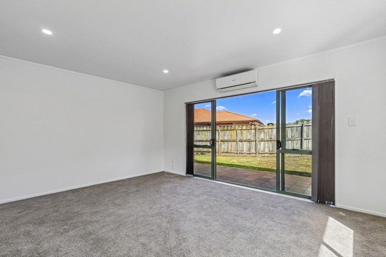 Photo of property in 21 Settlers Cove, Weymouth, Auckland, 2103
