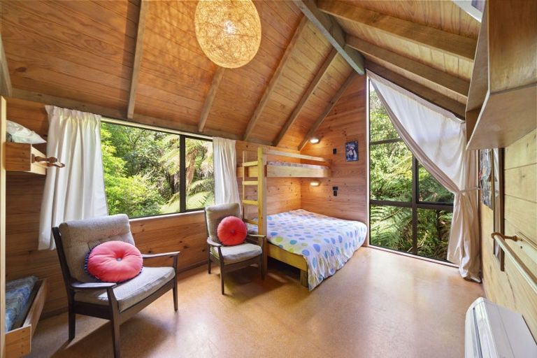 Photo of property in 41 Kaiuru Avenue, Pukawa Bay, Turangi, 3381