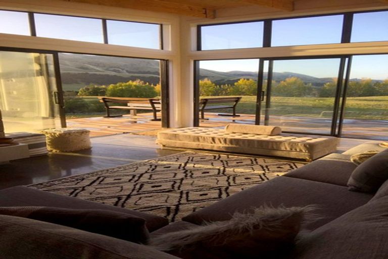 Photo of property in 360a Longbush Road, Hinakura, Masterton, 5884