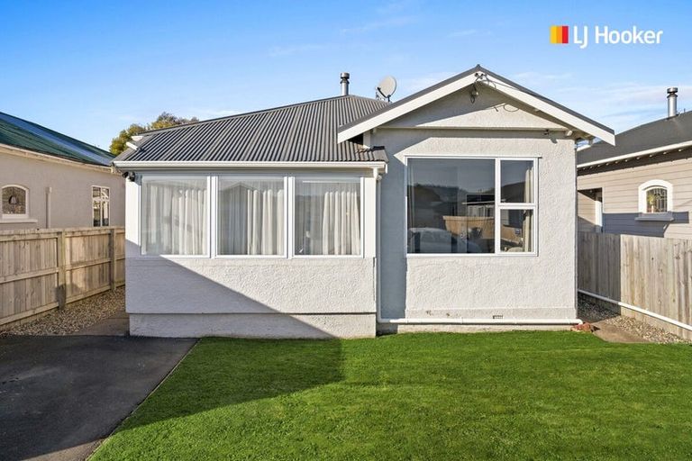 Photo of property in 9 Crest Street, Tainui, Dunedin, 9013