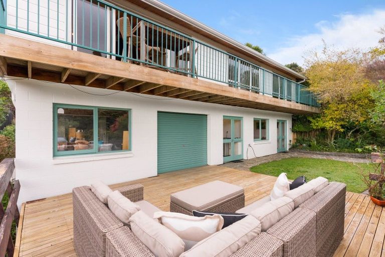 Photo of property in 12 Mcdowell Crescent, Hillcrest, Auckland, 0627
