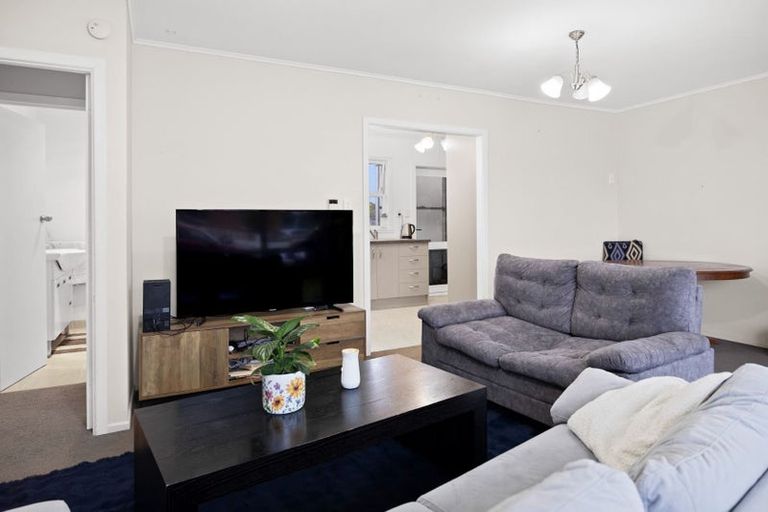 Photo of property in 5 Friedlanders Road, Manurewa, Auckland, 2102