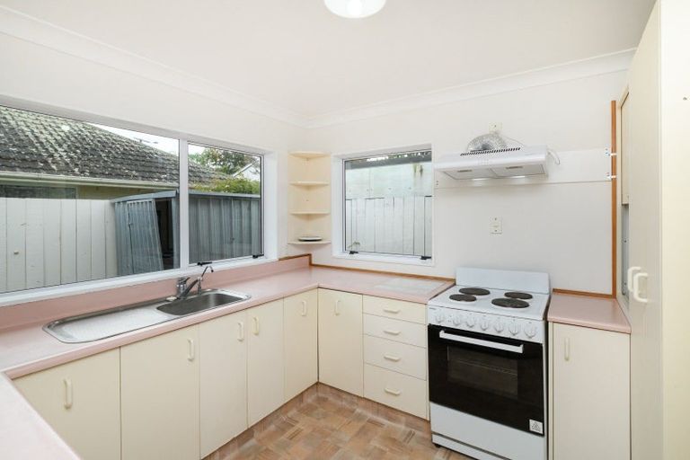 Photo of property in 4 Clendon Court, Roslyn, Palmerston North, 4414