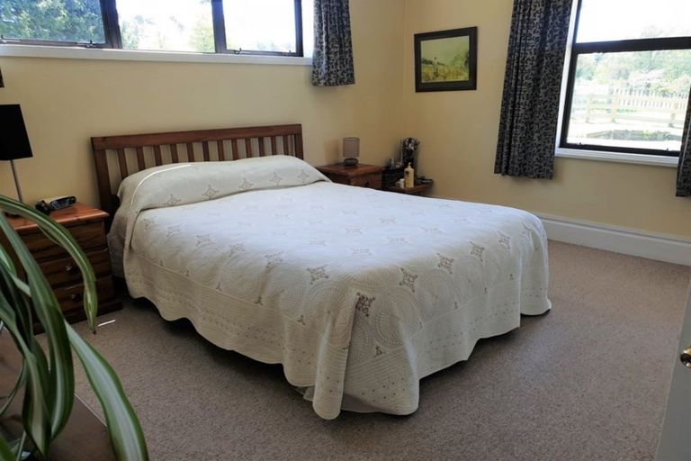 Photo of property in 69 Princess Street, Dannevirke, 4930