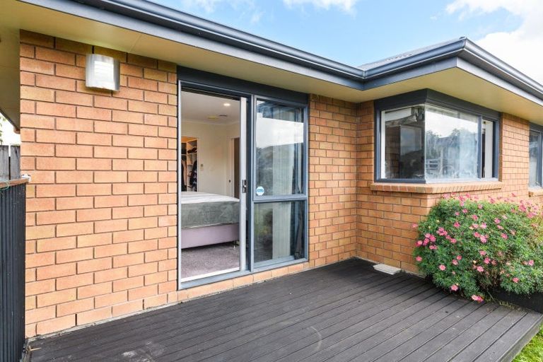Photo of property in 155 Schnell Drive, Kelvin Grove, Palmerston North, 4414