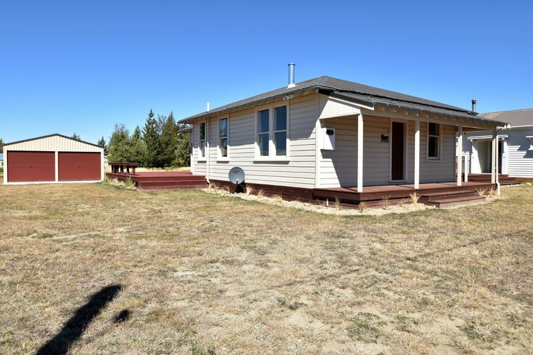 Photo of property in 23 Totara Drive, Twizel, 7901