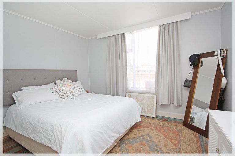 Photo of property in 11 Whittaker Street, Foxton, 4814