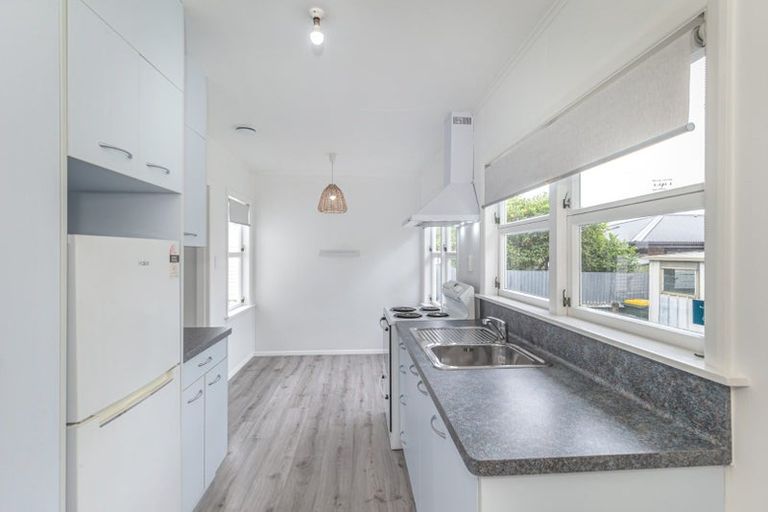 Photo of property in 3 Huia Place, Levin, 5510