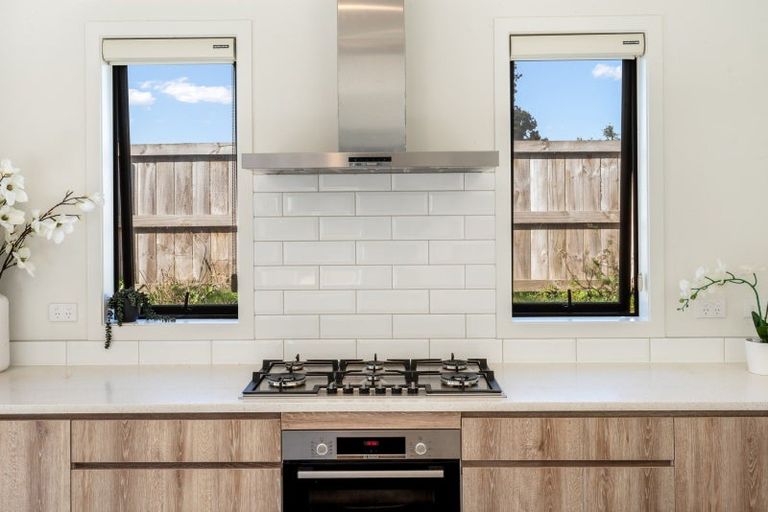 Photo of property in 79 Murray Ward Drive, Te Kauwhata, 3710